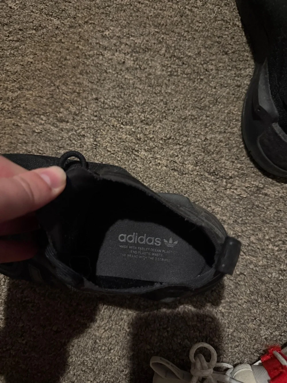 adidas Men’s Black Low-Top Sneakers - Picture 3 of 6